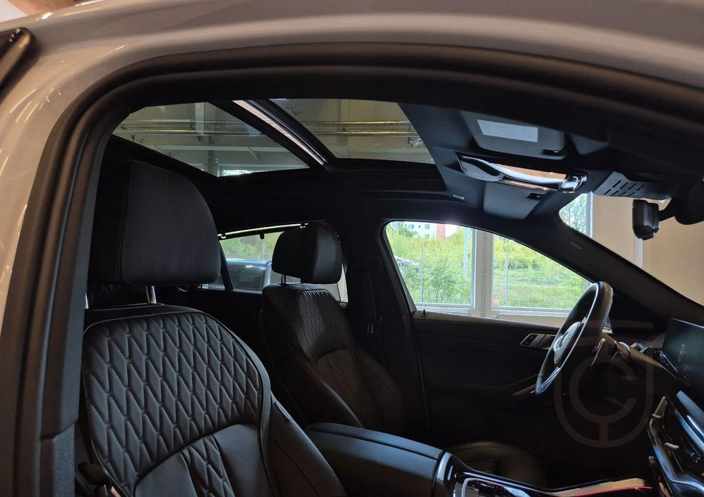 BMW X6 M60i xDrive Step. M Sport PRO/ACC/RKF/Pano