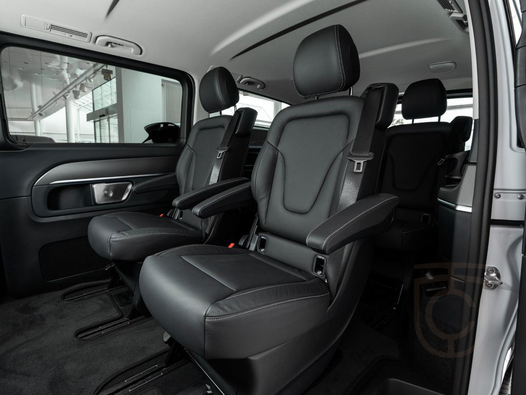 Mercedes-Benz V 300d 4M AVANTG/AMG/AIRMATIC/EXTRALANG/