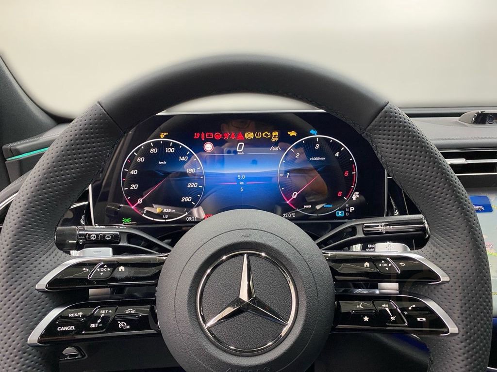 Mercedes-Benz E 450 d T 4Matic AMG+AHK+PANO+BURMEST+360°