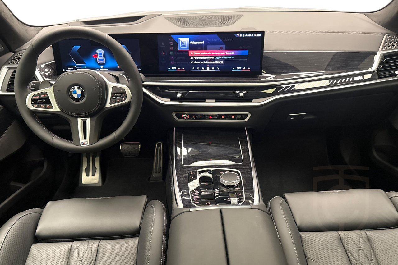 BMW X7 M60i xDrive