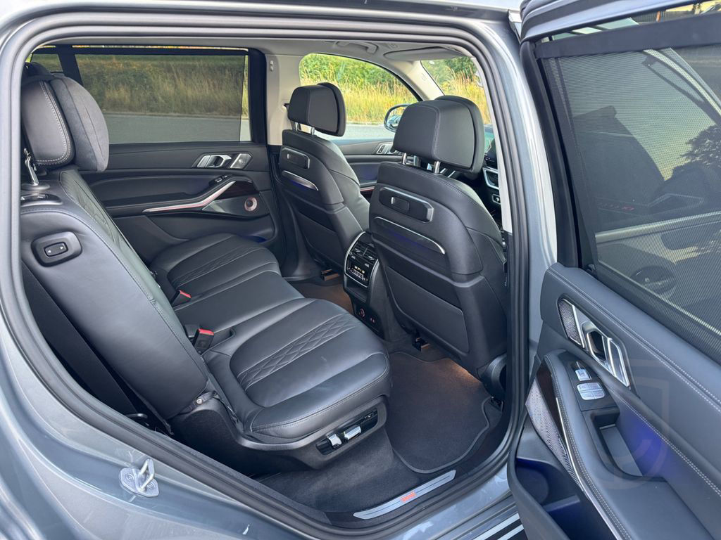 BMW X7 xDrive 40 i*B&W*Sky-Lounge*Massage*DriveAss*