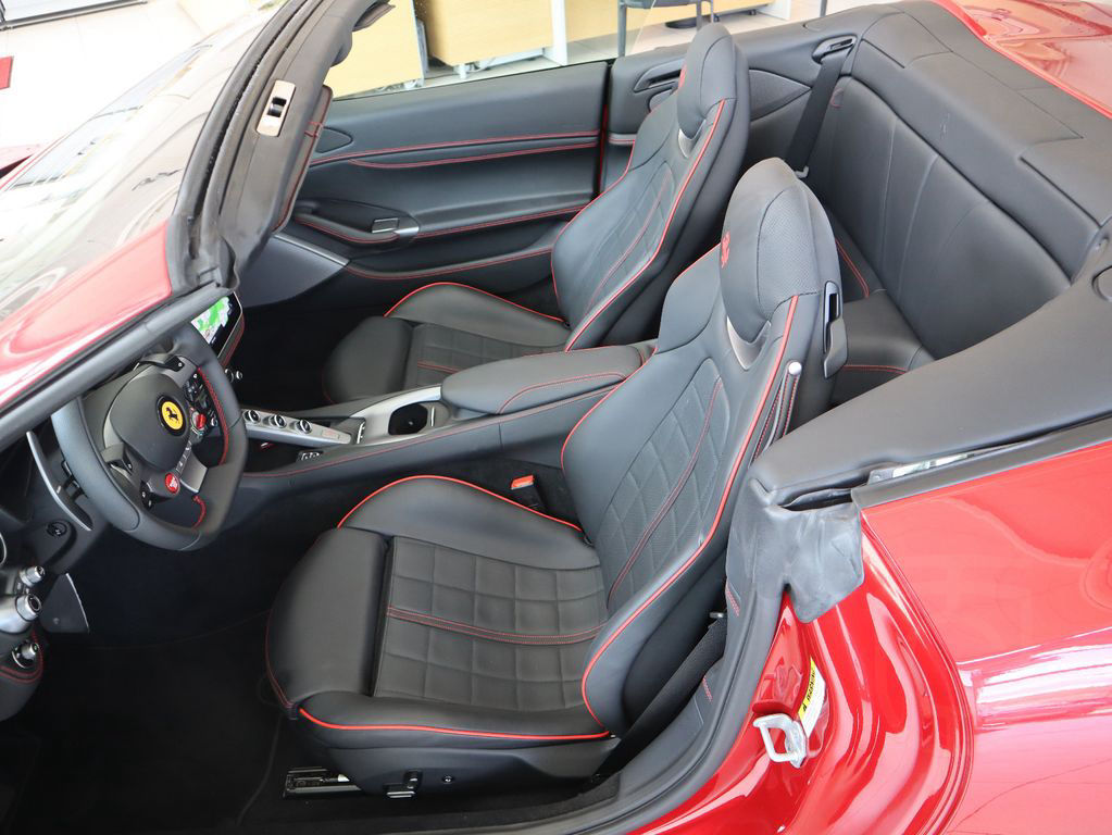 Ferrari Portofino M 3.9T V8 Rosso/Cavallino/Scuderia/20"