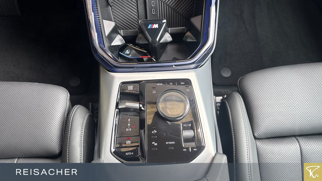 BMW X3 M50 xD M-Sport PRO AHK Pano Standh 360° H&K