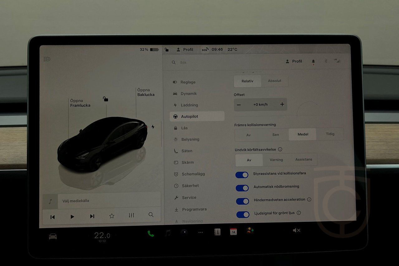 Tesla Model 3 Standard Range