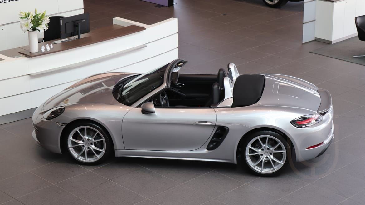 Porsche 718 Boxster