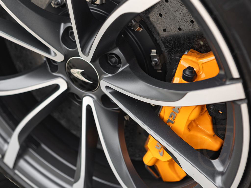 McLaren Artura | Cosmos | Carbon Sill Finishers