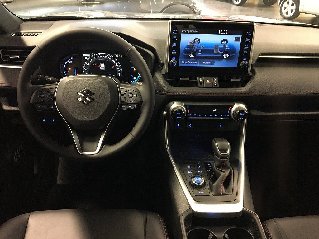 Suzuki Across 2.5 Laddhybrid AWD 306 hk Inclusive