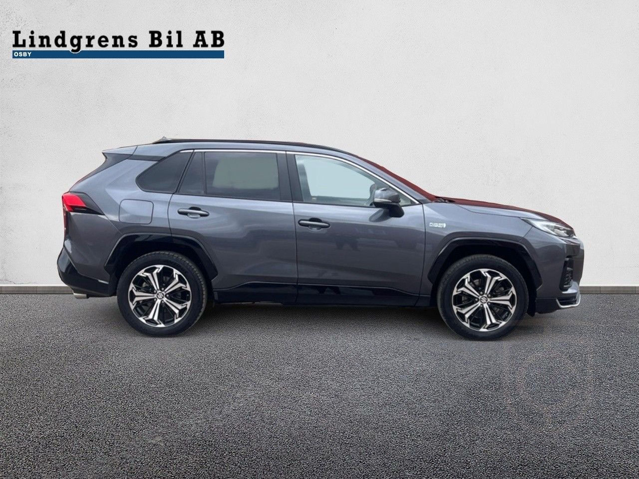Suzuki Across 2.5 AWD E-CVT Inclusive