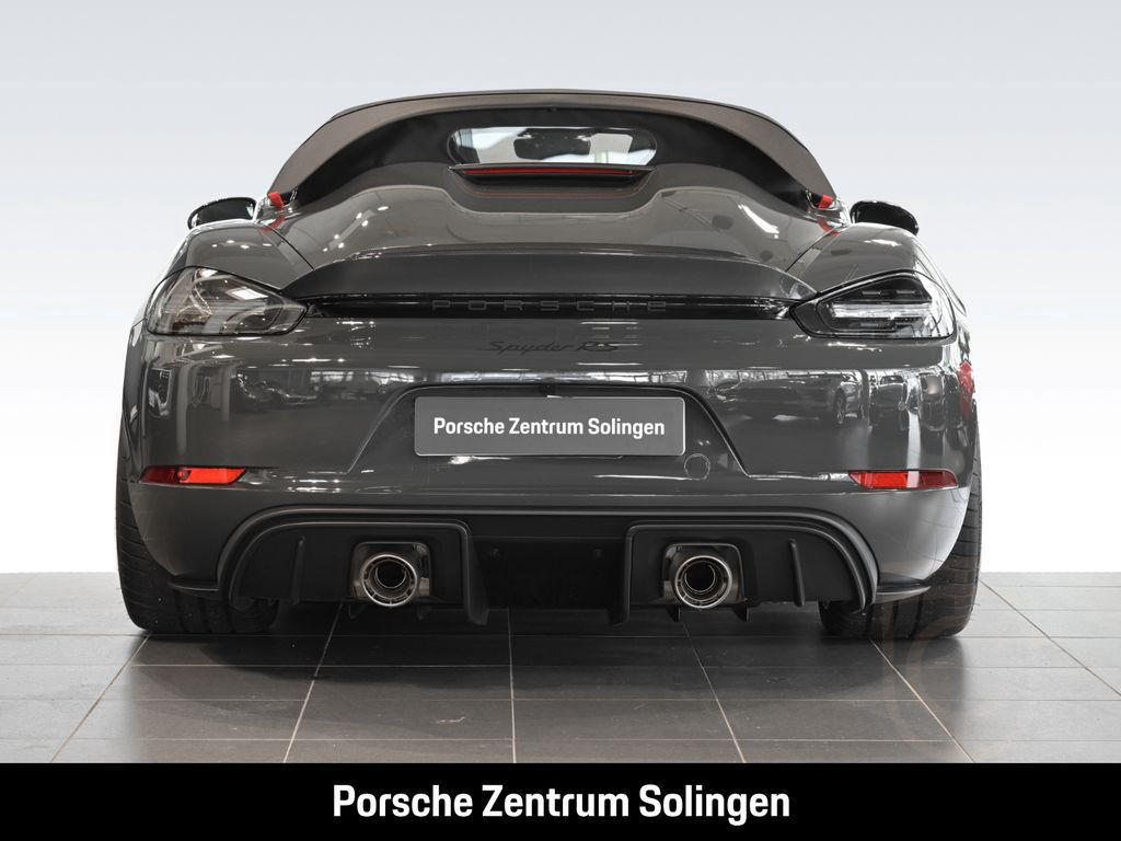 Porsche 718 Spyder RS Weissach PTS schiefer LED Chrono B