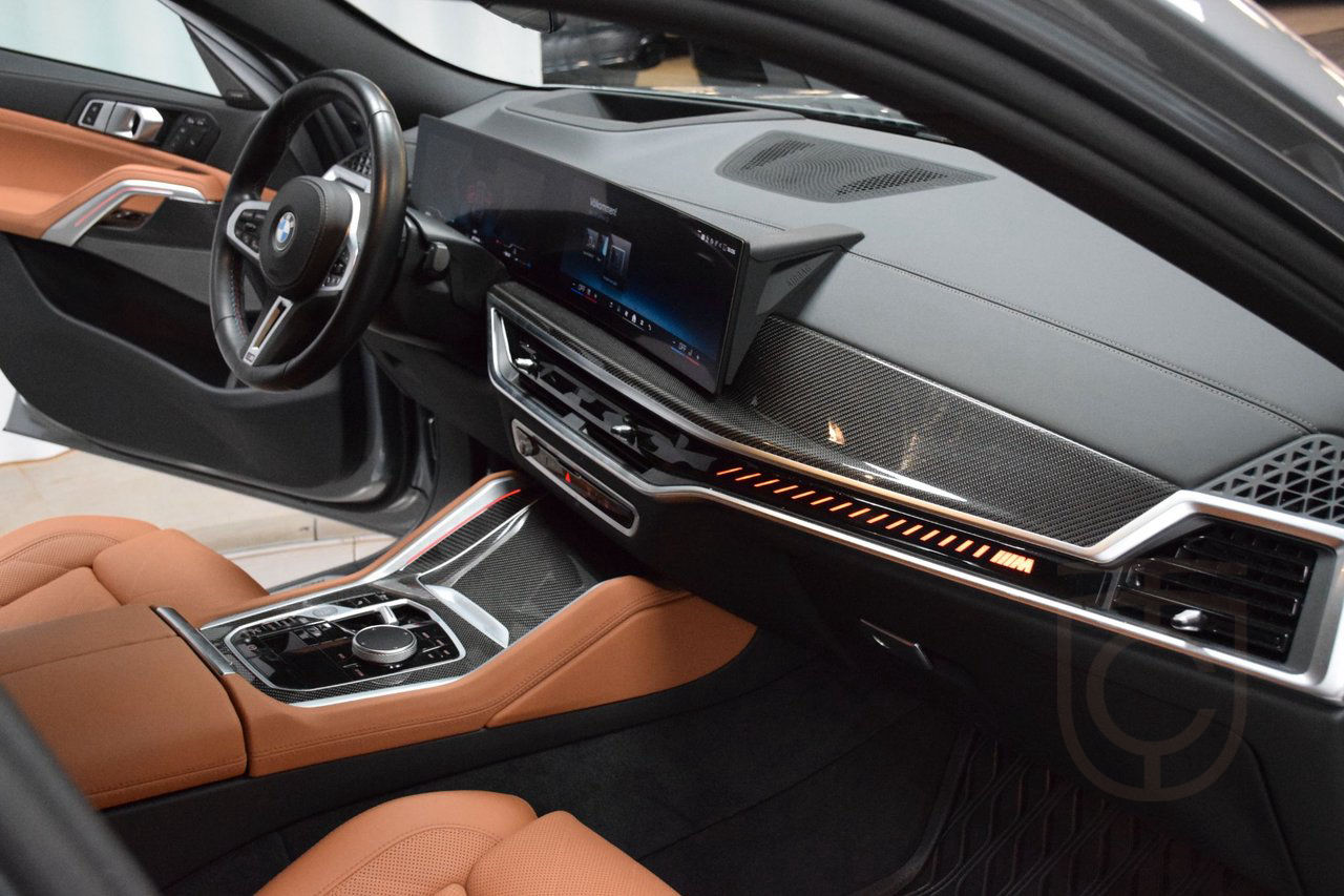 BMW X6 M60i xDrive