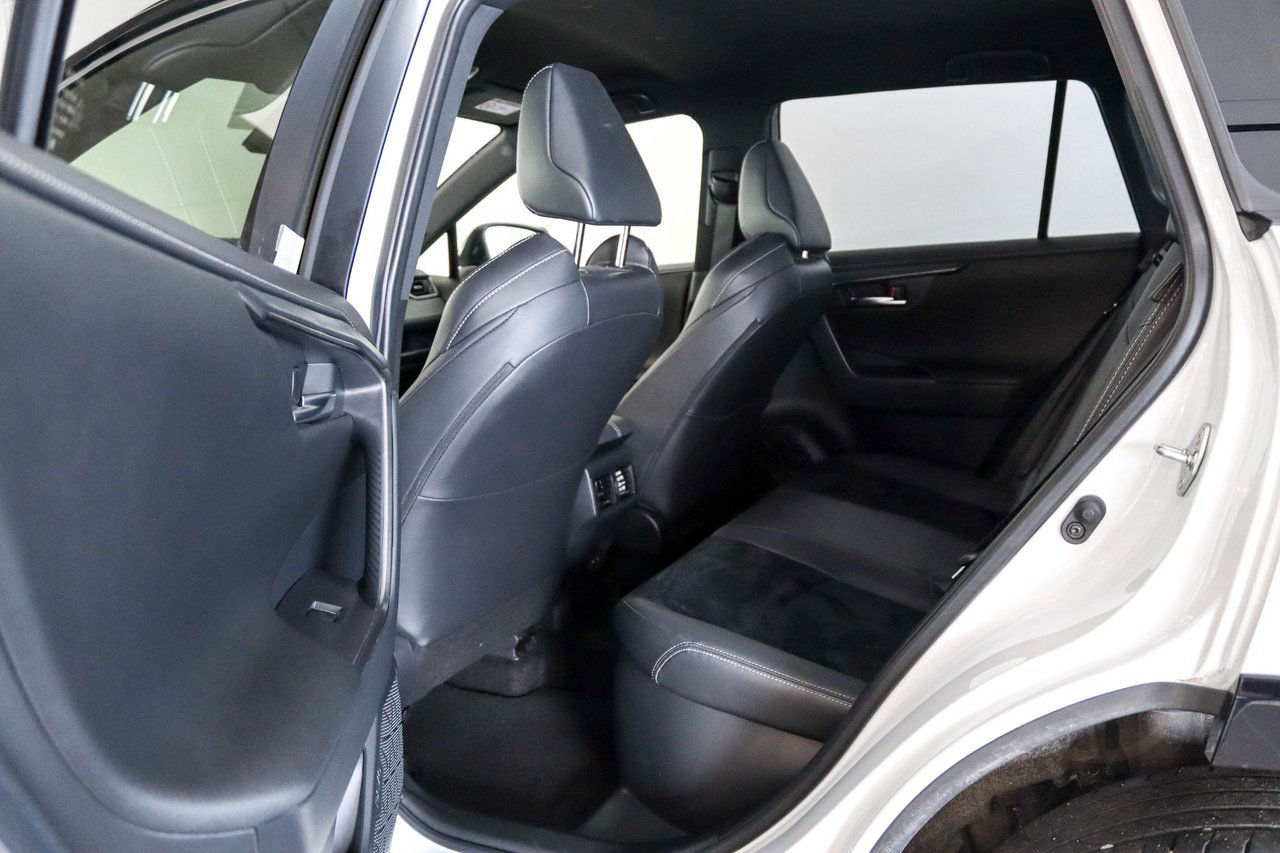 Toyota RAV4 Hybrid AWD-i E-CVT GR-Sport JBL 360kam