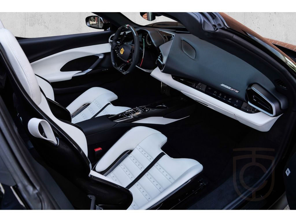 Ferrari 296 GTS *Lift*Carbon+LED*Daytona-Design*JBL*