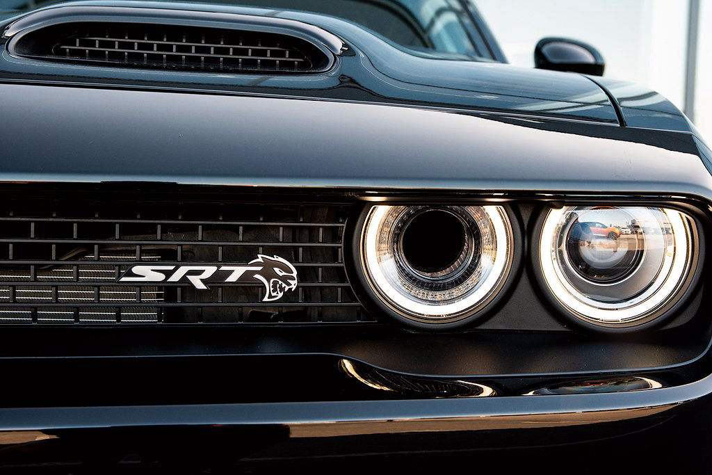 Dodge Challenger SRT Hellcat WideBody 727hk Sportavgas