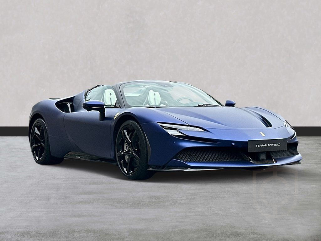 Ferrari SF90 Spider 130.000€ an optionals