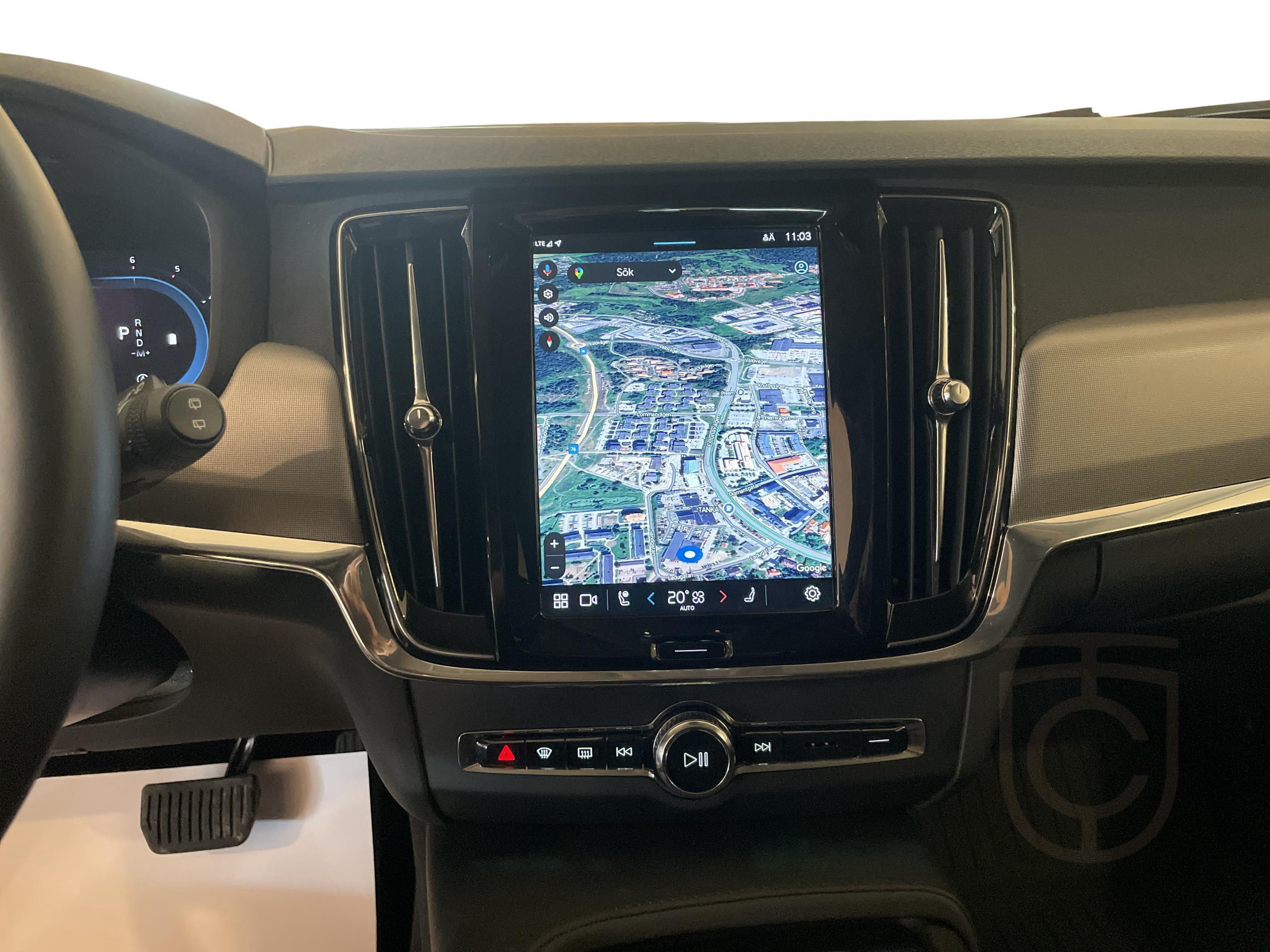 Volvo V90 Cross Country