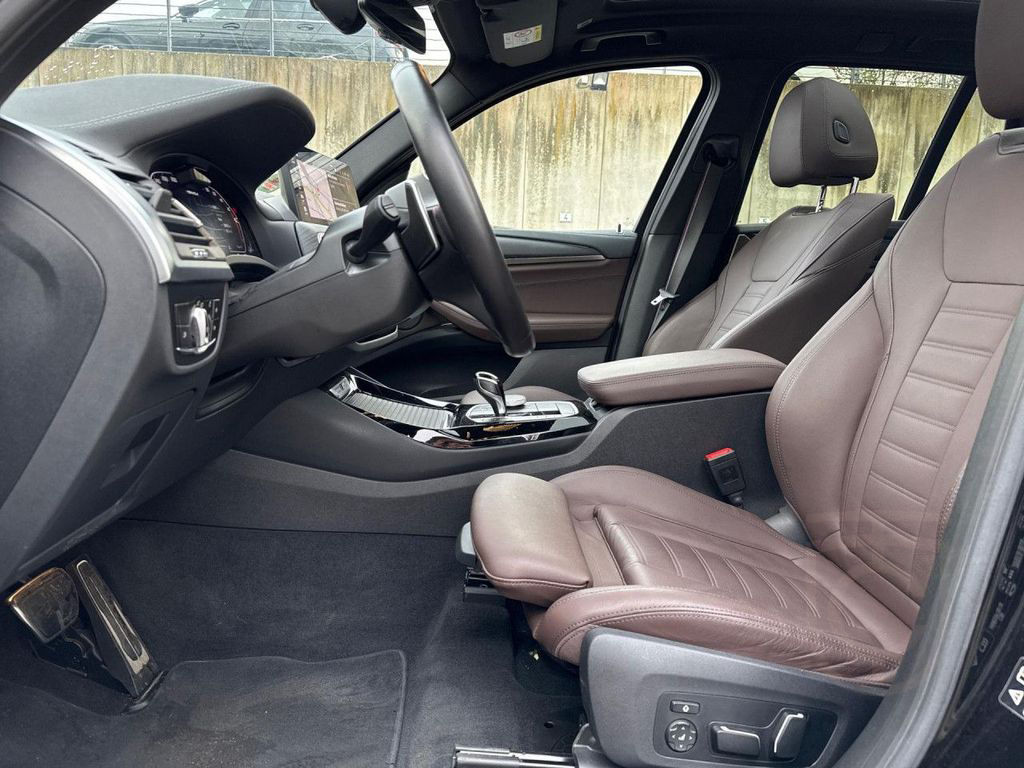 BMW X3 M40d Laser,Pano,AHK,StHzg,H/K,360°,St+G