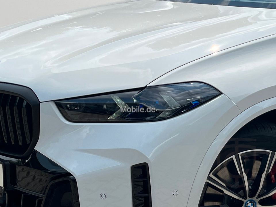 BMW X5 xDrive50e M Sport 2-Achs Luftfd. Pano AHK H/K