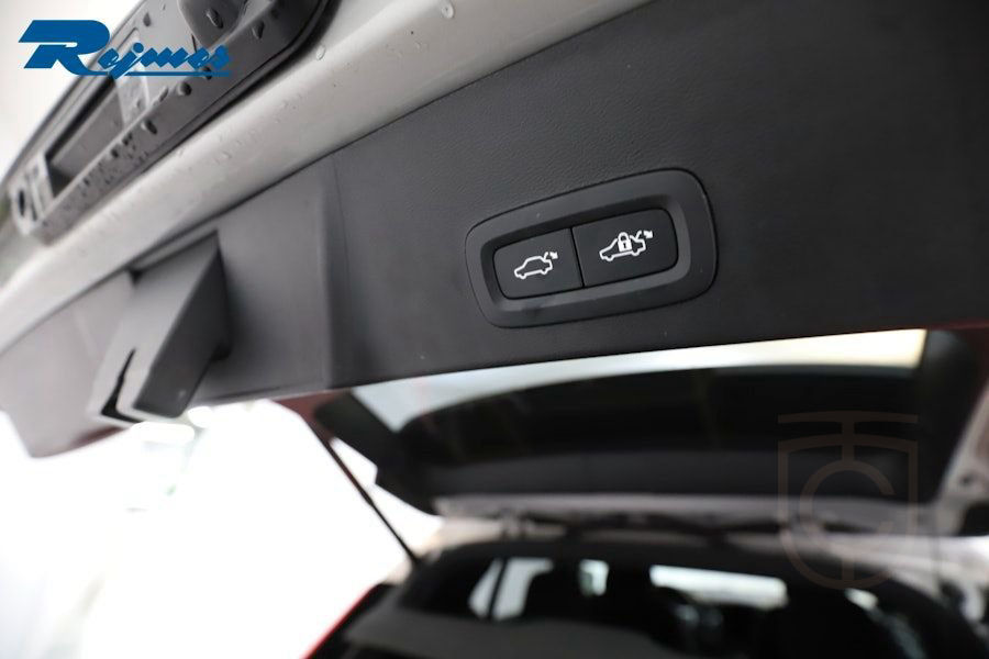 Volvo XC40 B4 FWD Bensin Core