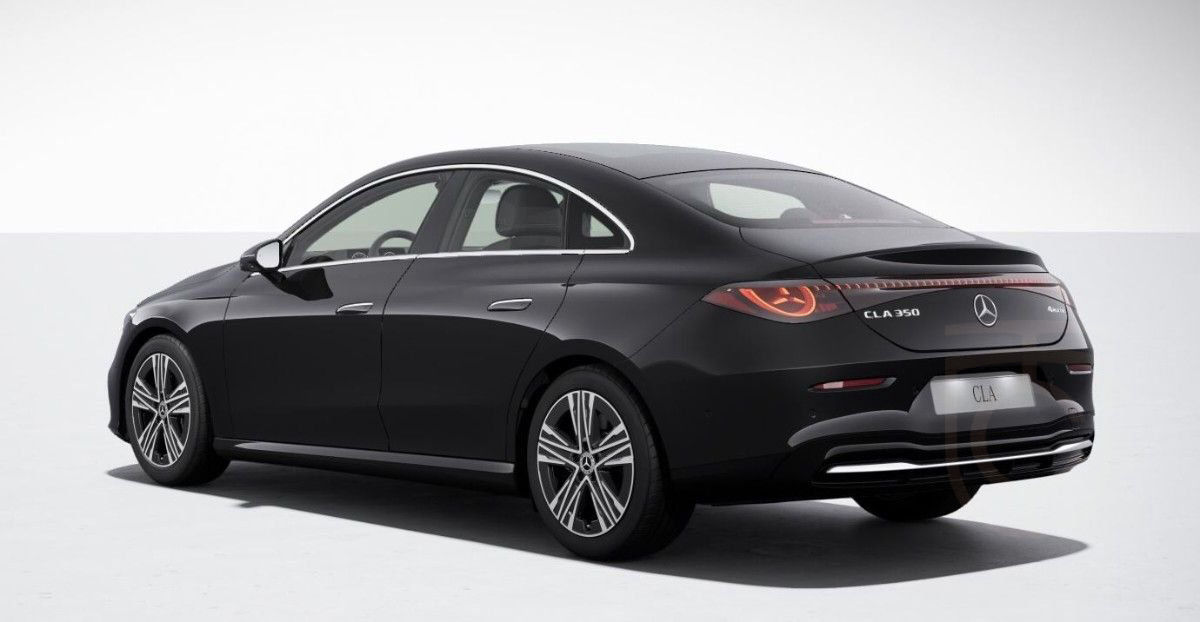 Mercedes-Benz CLA 350 4MATIC