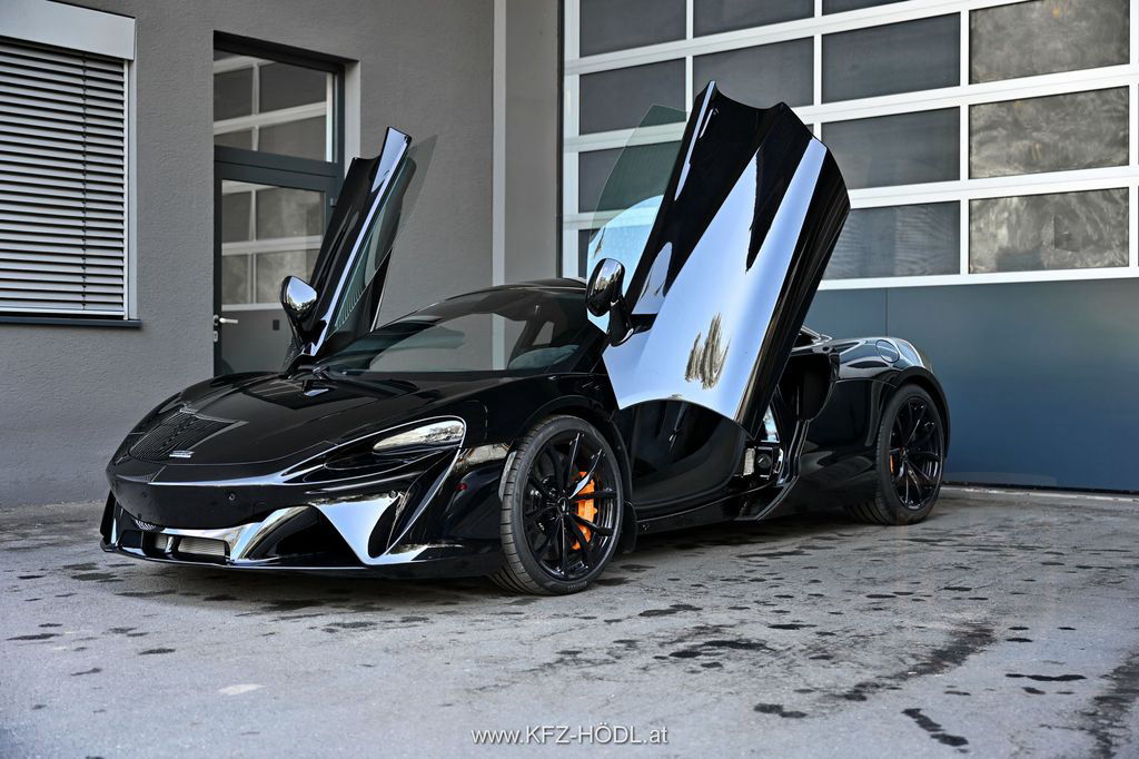 McLaren Artura