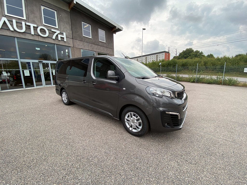 Peugeot Traveller Electric 75kWh | 9-sits