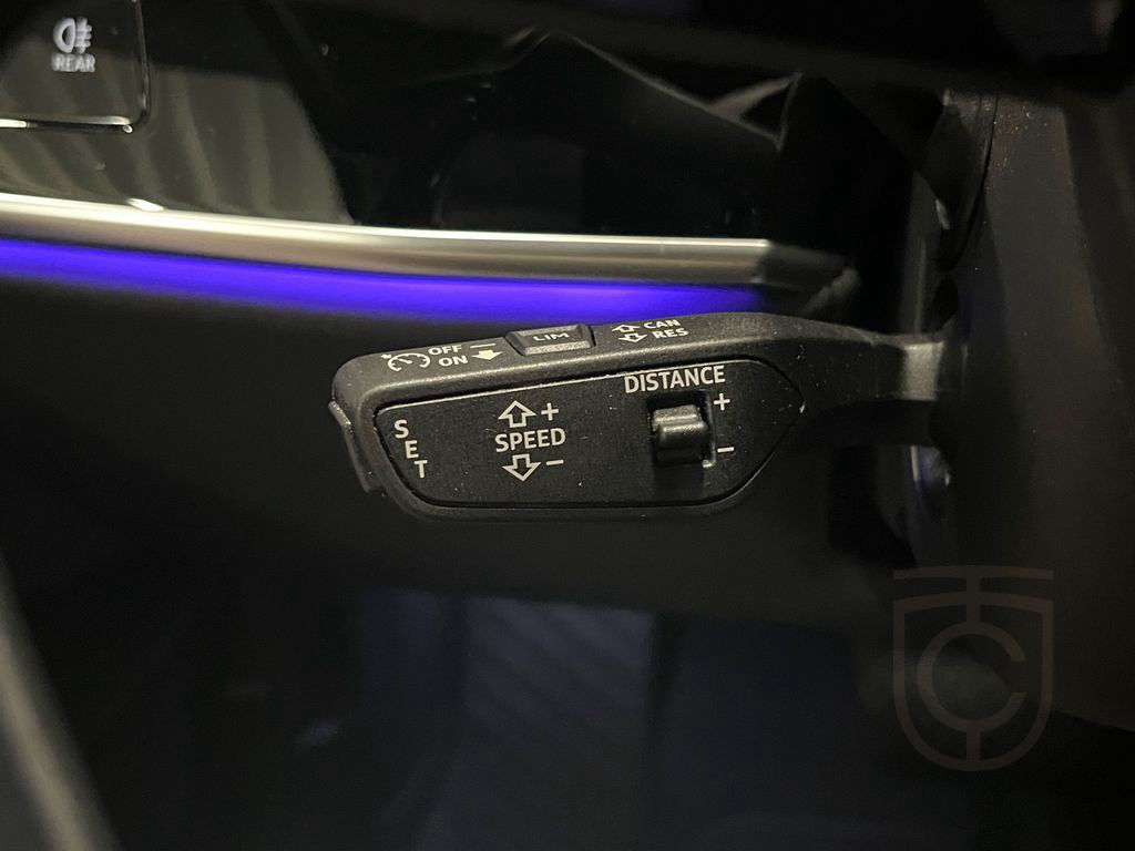 Audi A8 50 TDI L quattro Long*3x TV*Kühlbox*Nachtsich