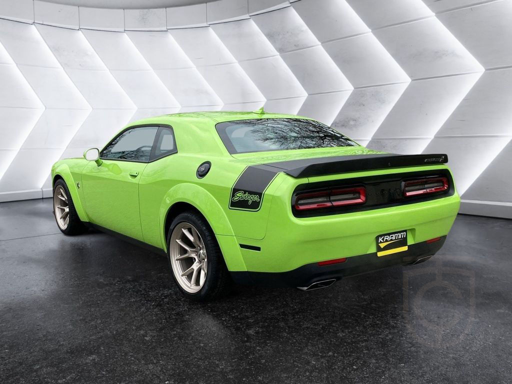Dodge Challenger R/T V8 Scat Pack 392 Widebody Swinger