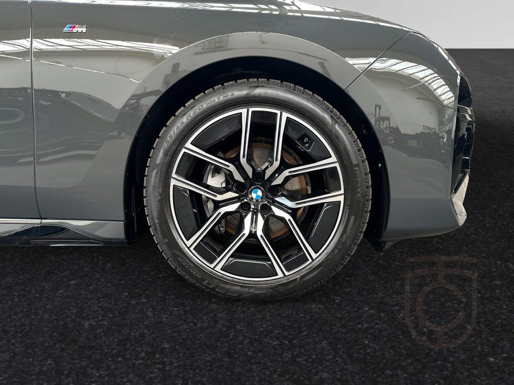 BMW 740d xDrive M Sport|Fond-Entertainment|Panorama