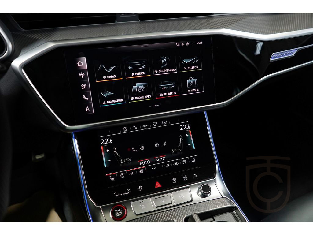 Audi RS6 Avant performance 22 Zoll Keramik Pano 360 K