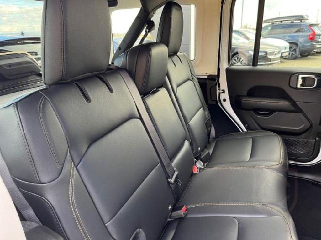 Jeep WRANGLER Sahara 272PS Facelift *SoftTop*