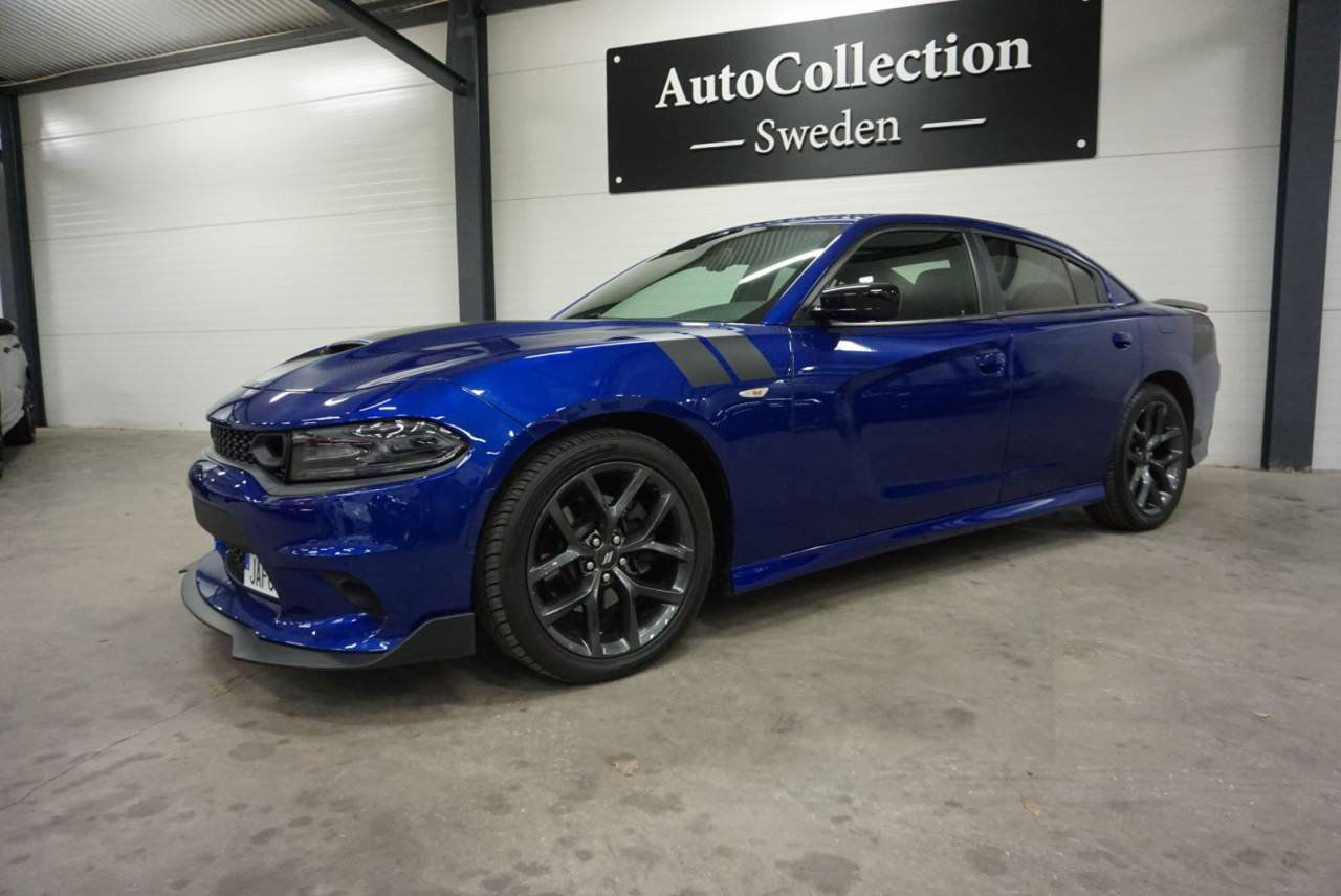 Dodge Charger R