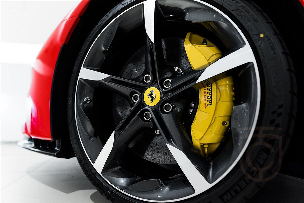 Ferrari SF90 Stradale