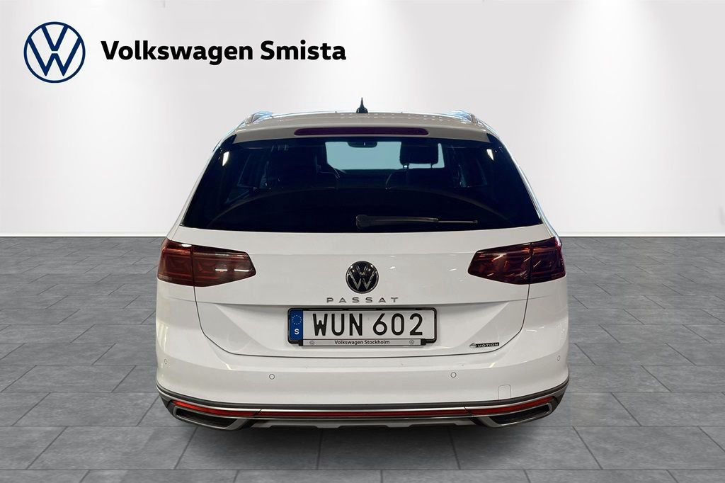 Volkswagen Passat Sportscombi Alltrack 2.0 TDI