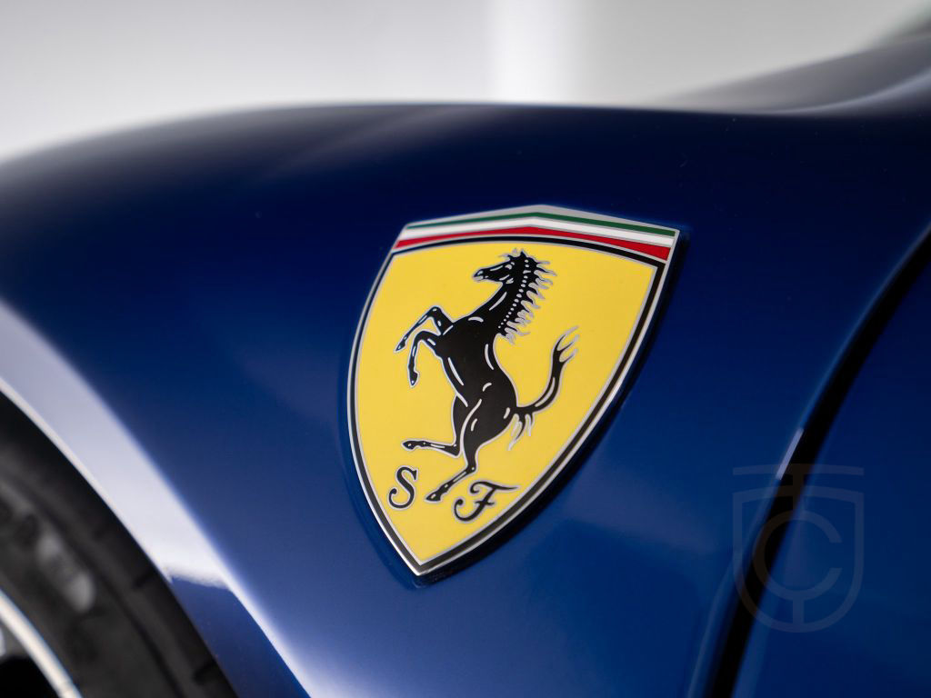 Ferrari SF90 Spider FERRARI SINGEN