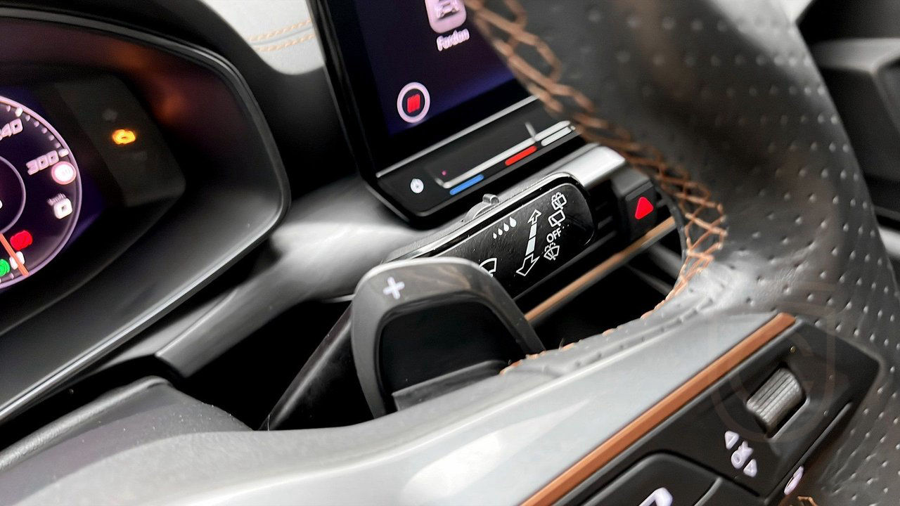 Cupra Formentor VZ TRIBE Edt. e-Hybrid