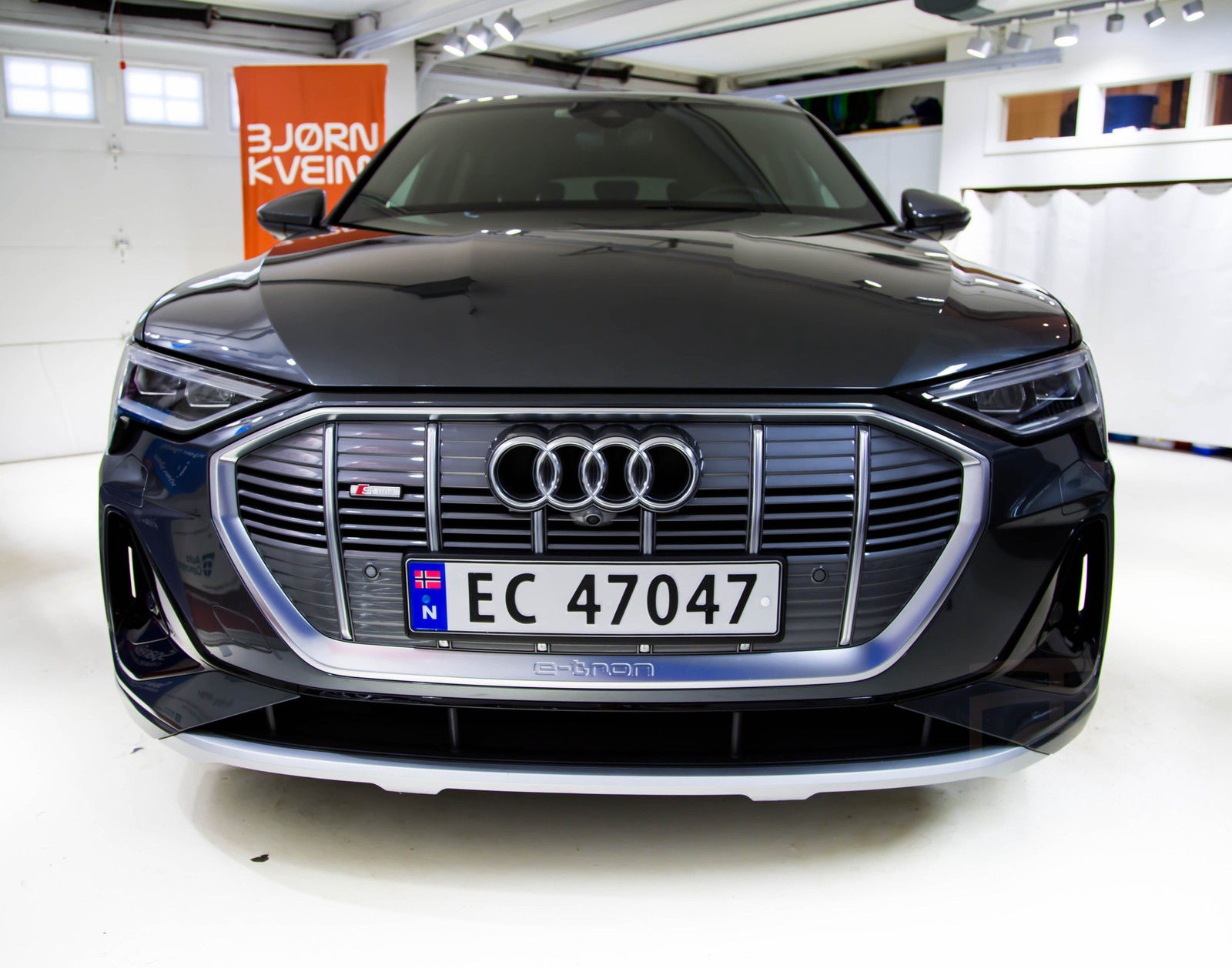 Audi e-tron