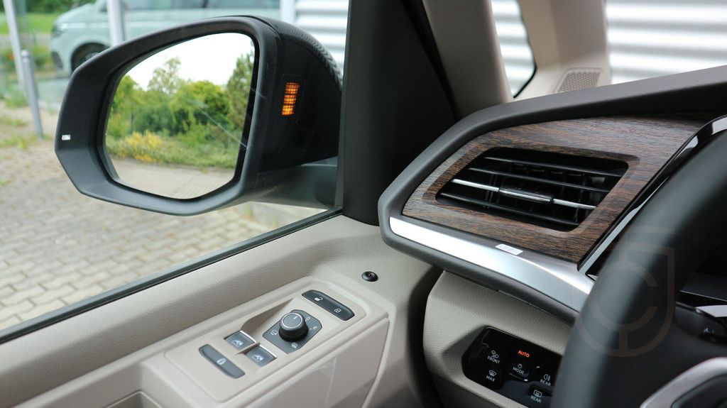 Volkswagen Multivan Langversion Style