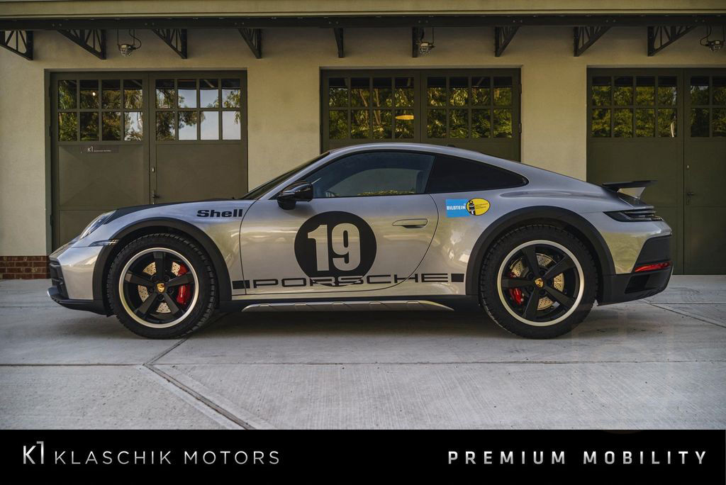 Porsche 992/911 Dakar mit Ralleysportpaket "Rallye 1971"