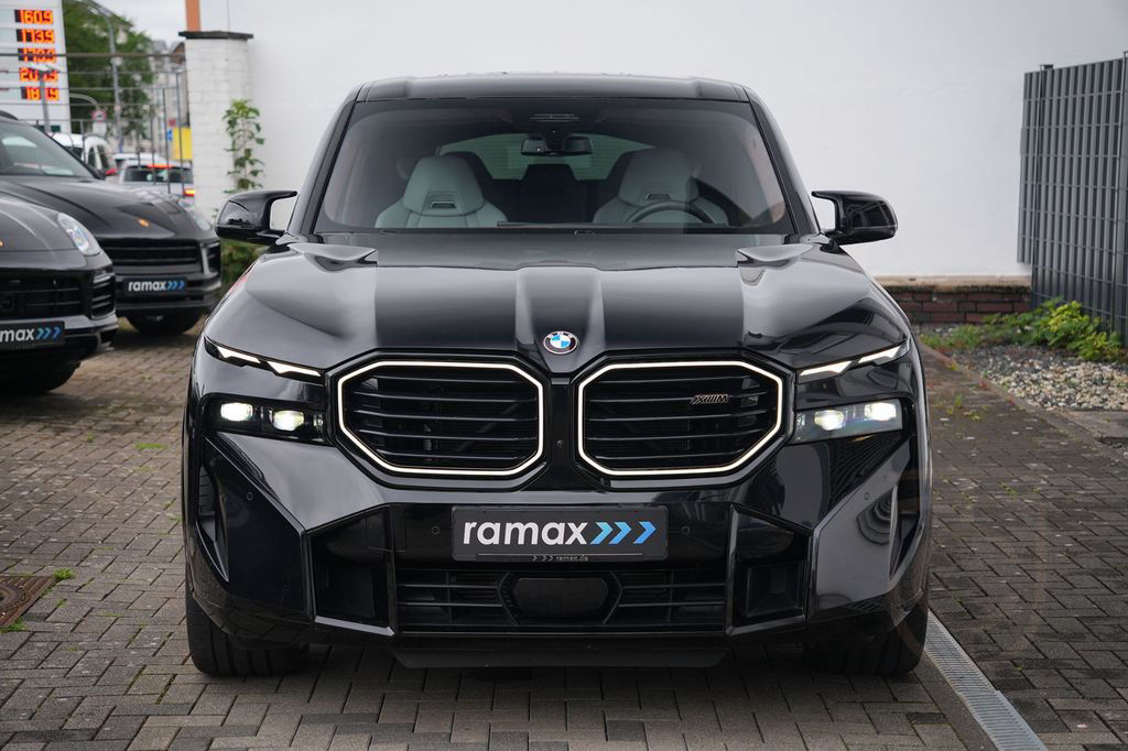 BMW XM BLACK EDITION-ACC-AHK-23M-LEDER SILVERSTONE