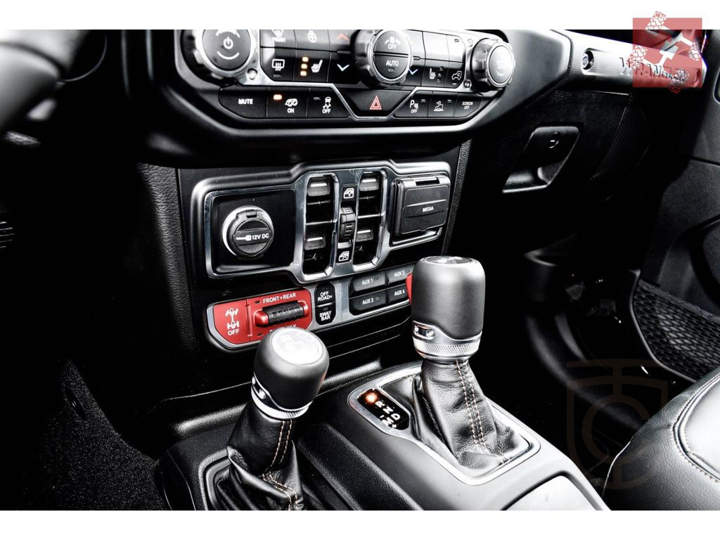 Jeep Wrangler Unlimited Rubicon 392 6.4l V8 HEMI AHK