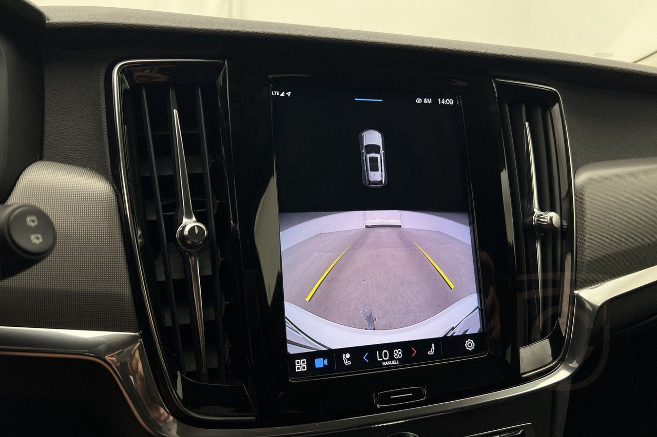 Volvo V90 Recharge T6 AWD Core Bright