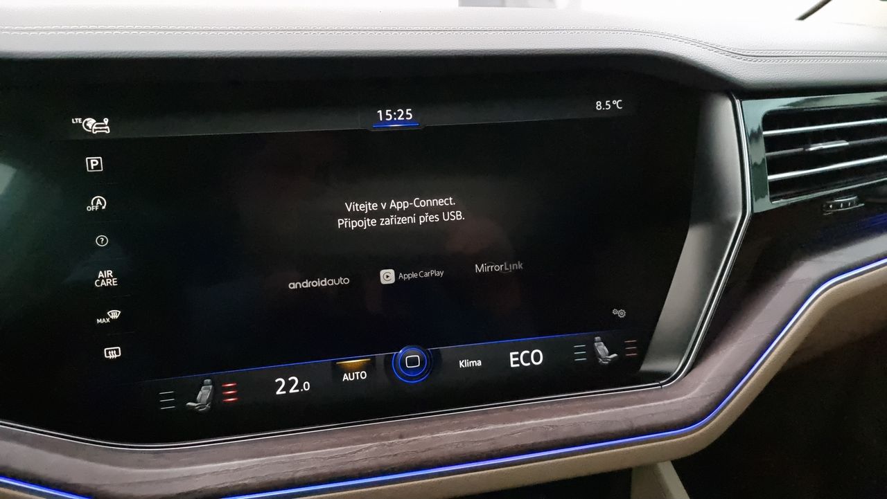 Volkswagen Touareg 4.0 V8