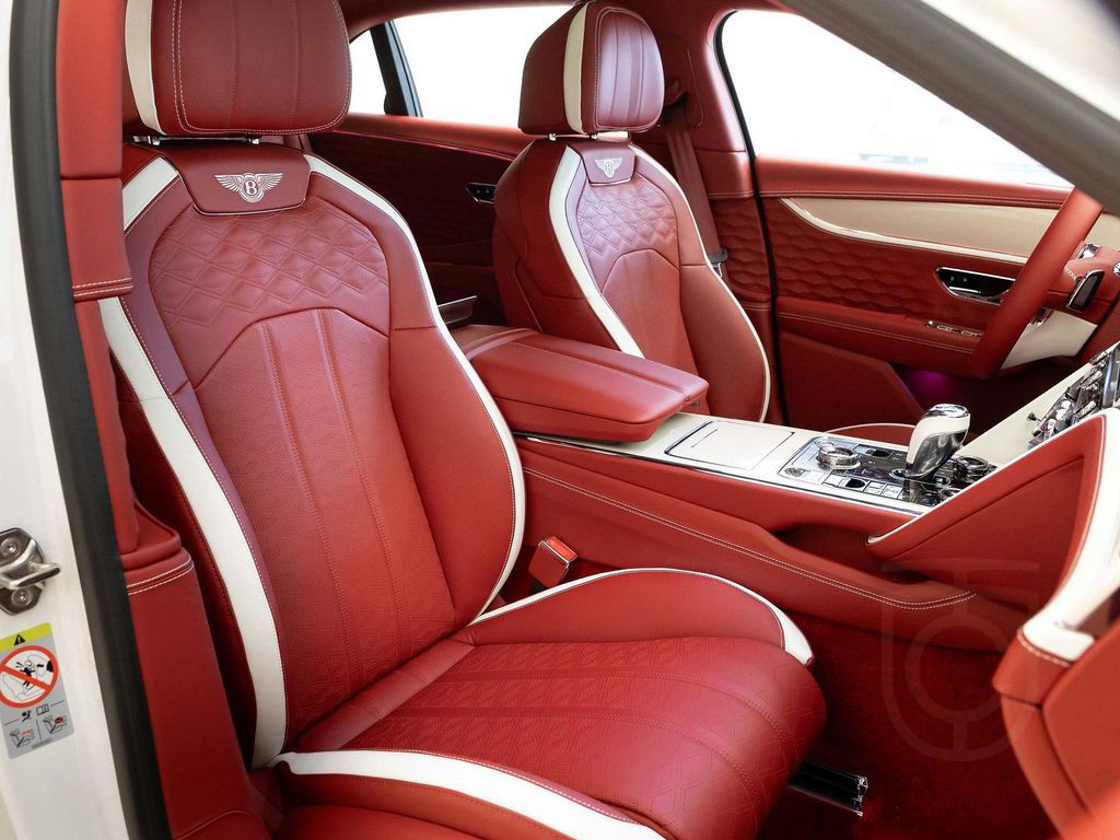 Bentley Flying Spur Speed First Edition (MY25)
