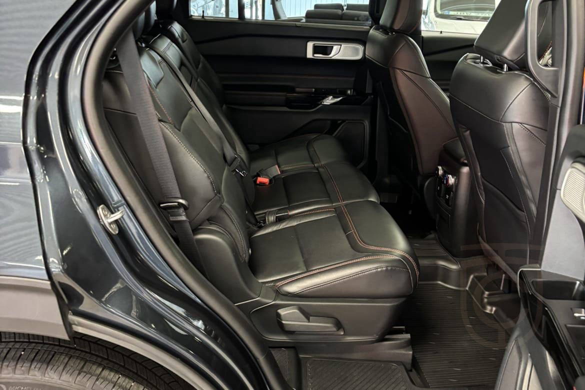 Ford Explorer Plug-In Hybrid ST-Line SelectShift,