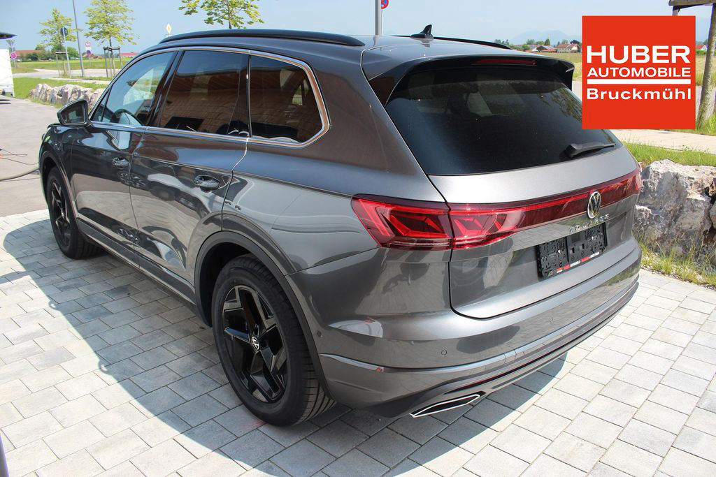 Volkswagen Touareg 3.0 V6 TDI ELEGANCE ALLRAD/AHK/MATRIX...