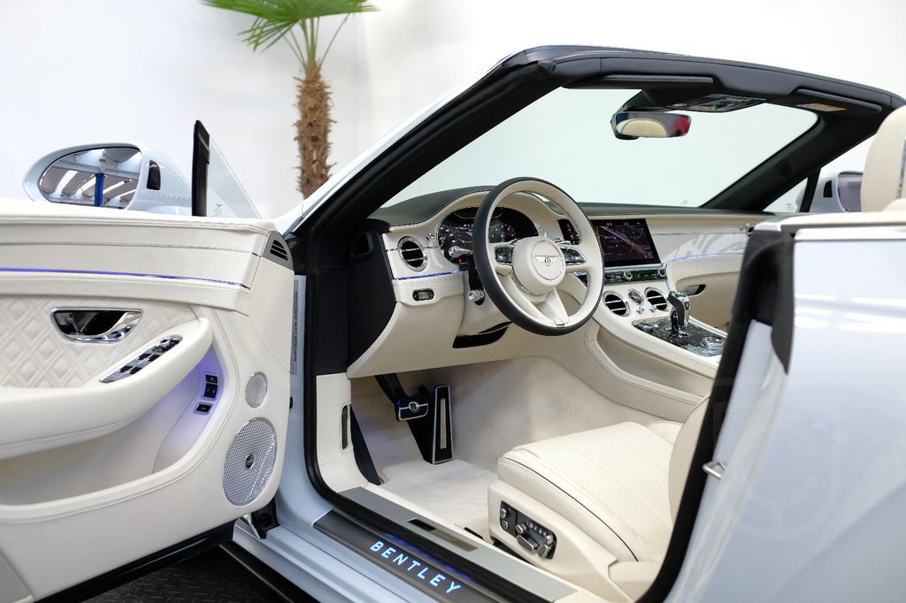 Bentley Continental GTC Speed W12/MULLINER/CARBON/NAIM