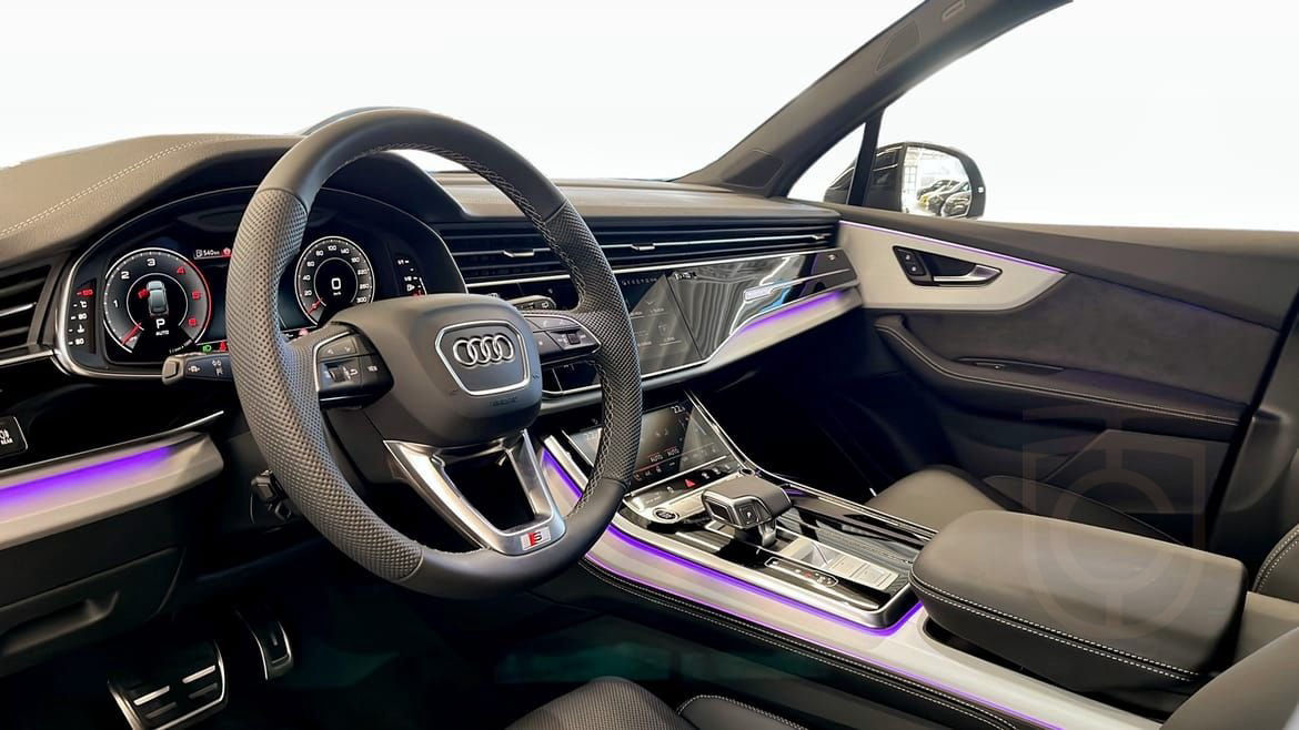 Audi Q7 50 TDI quattro 7-Seater SUV S line