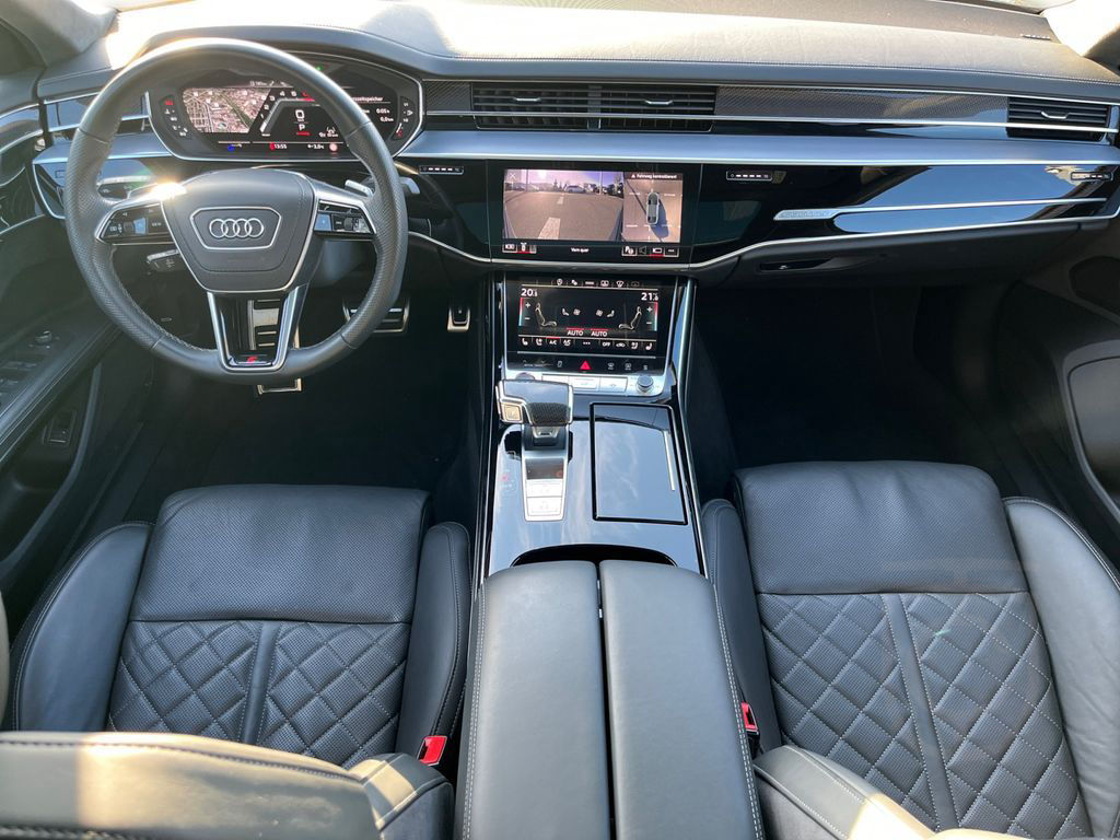 Audi S8 TFSI tiptr. Matrix, PANO,Massage, Standhz
