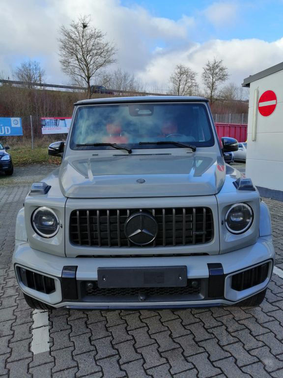 Mercedes-Benz G 63 AMG Carbon-Entertainment-Night-A22 Prod25