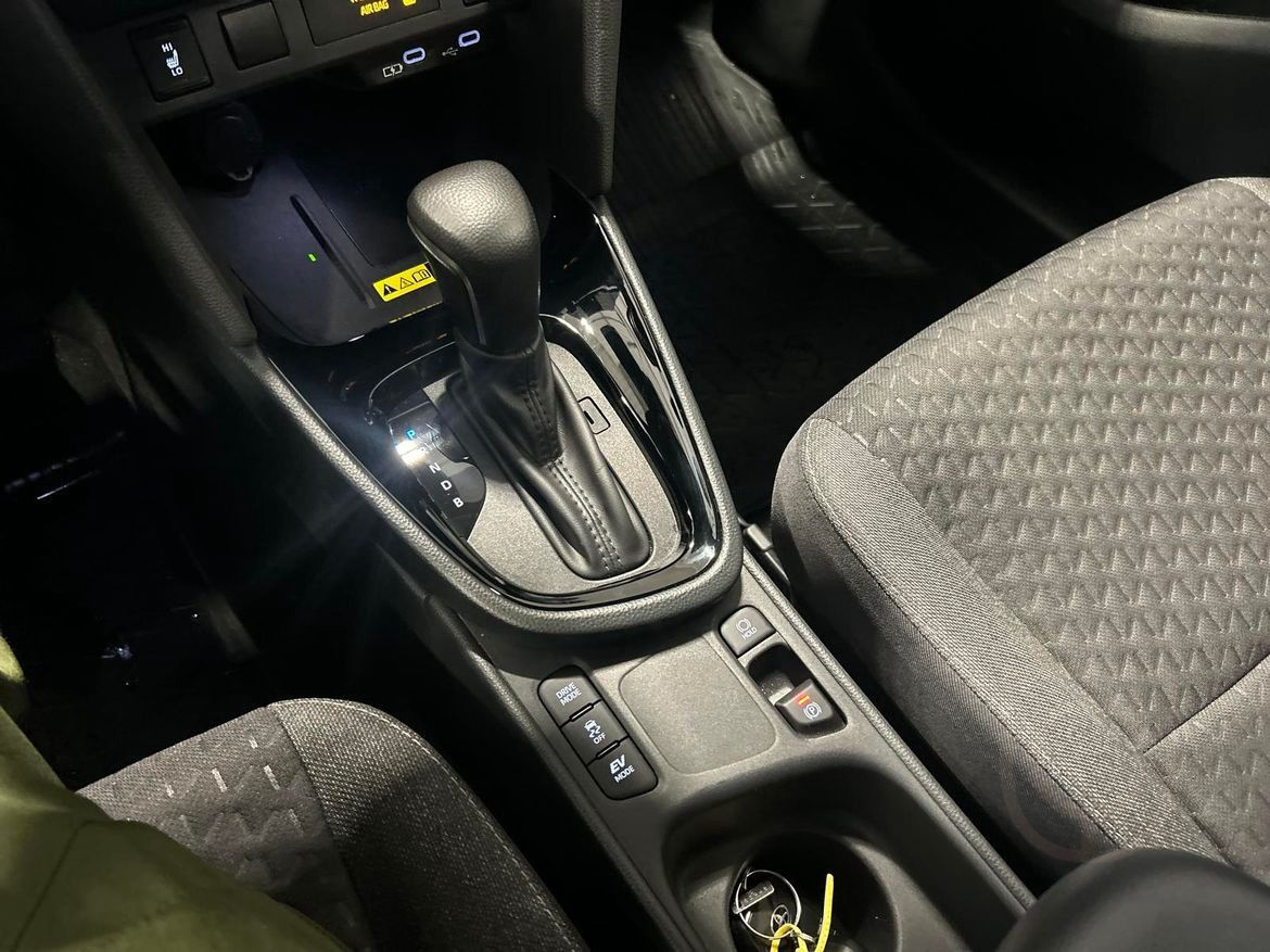 Toyota Yaris Cross Hybrid 115 1,5 ACTIVE PLUS